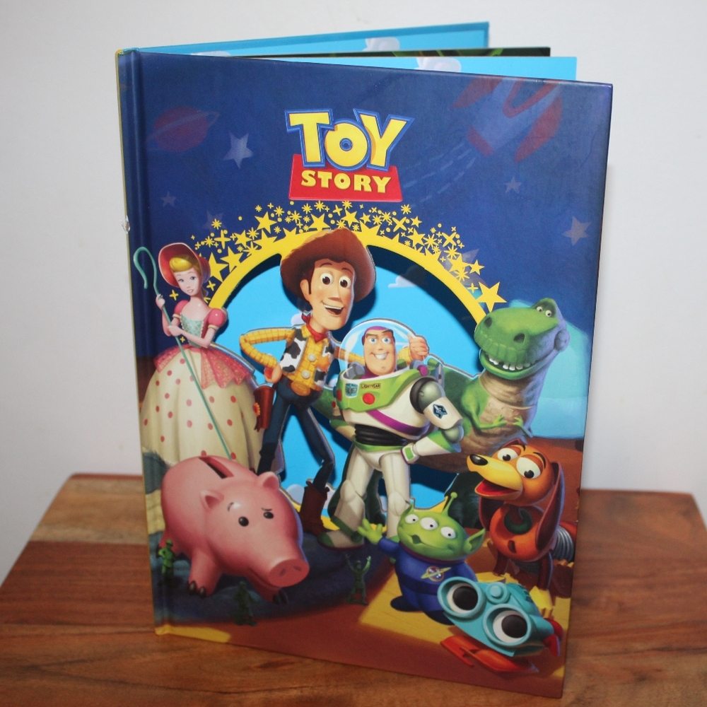 Studio Toy Story Action Figures Playset - Blue Cover